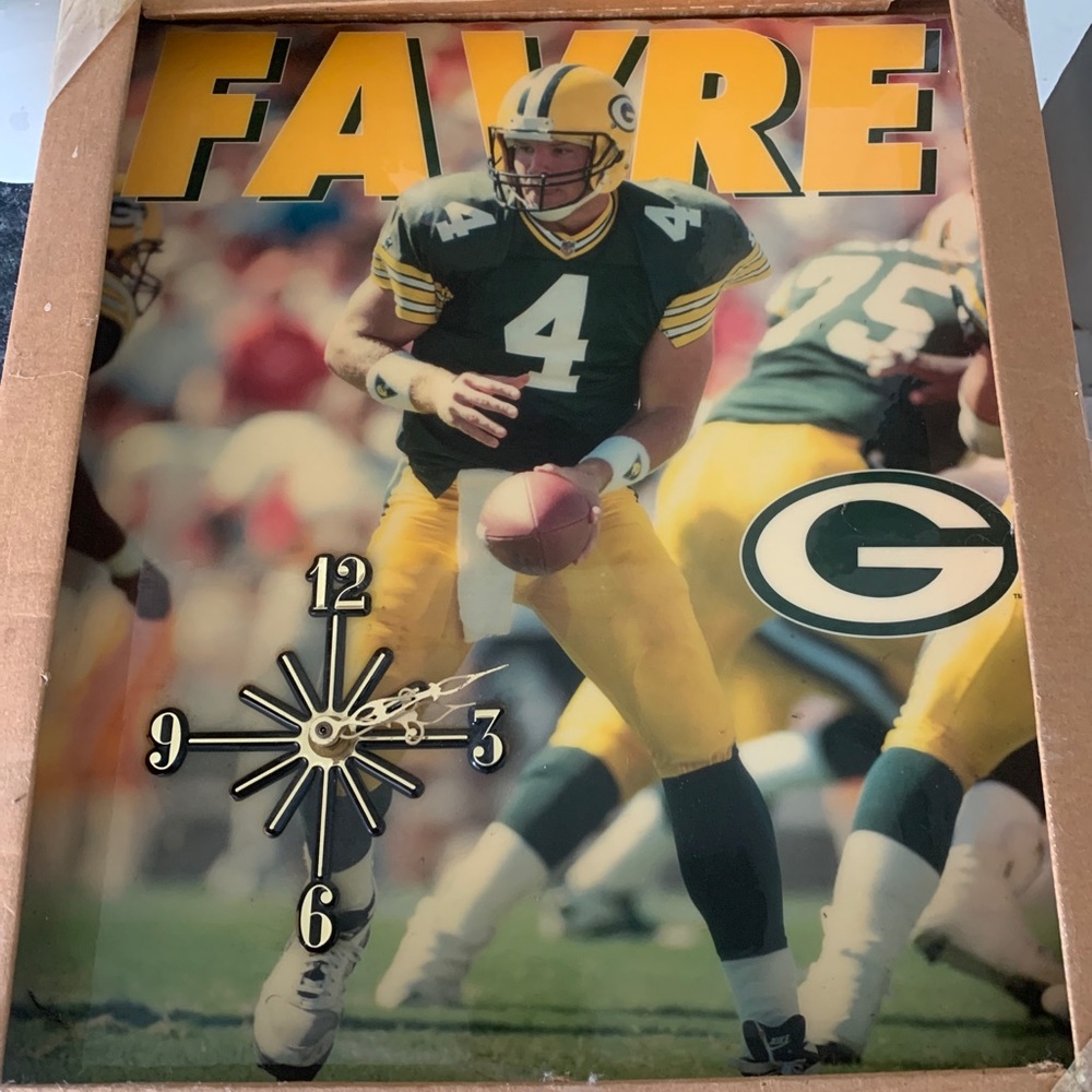 Brett Farve Clock